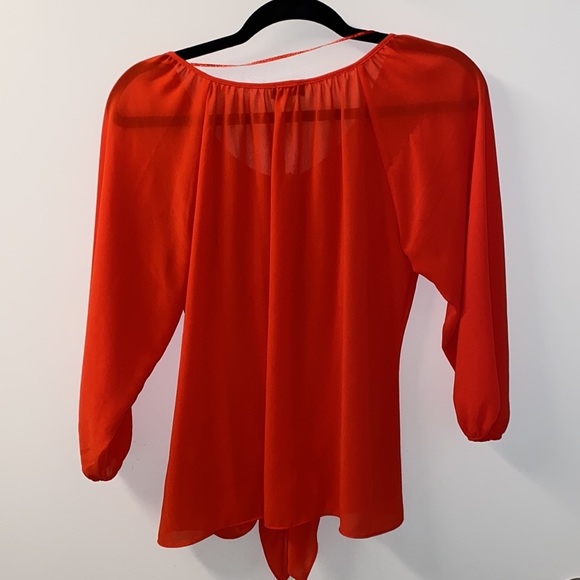 Red blouse - Picture 2 of 2